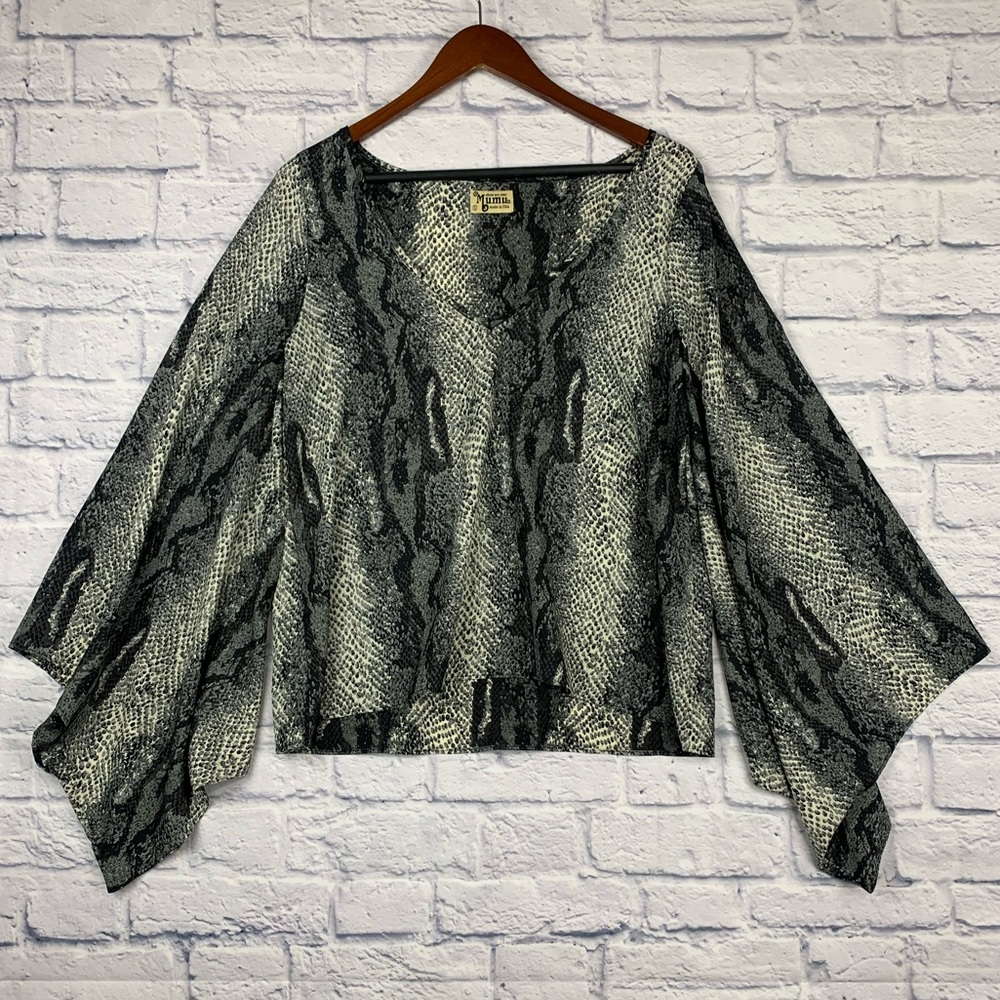 Show Me Your Mumu Python Print Poncho V Neck Tunic Top Size Small Black Gray